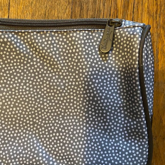 Thirty-One Make-Up Bag - Picture 2 of 5